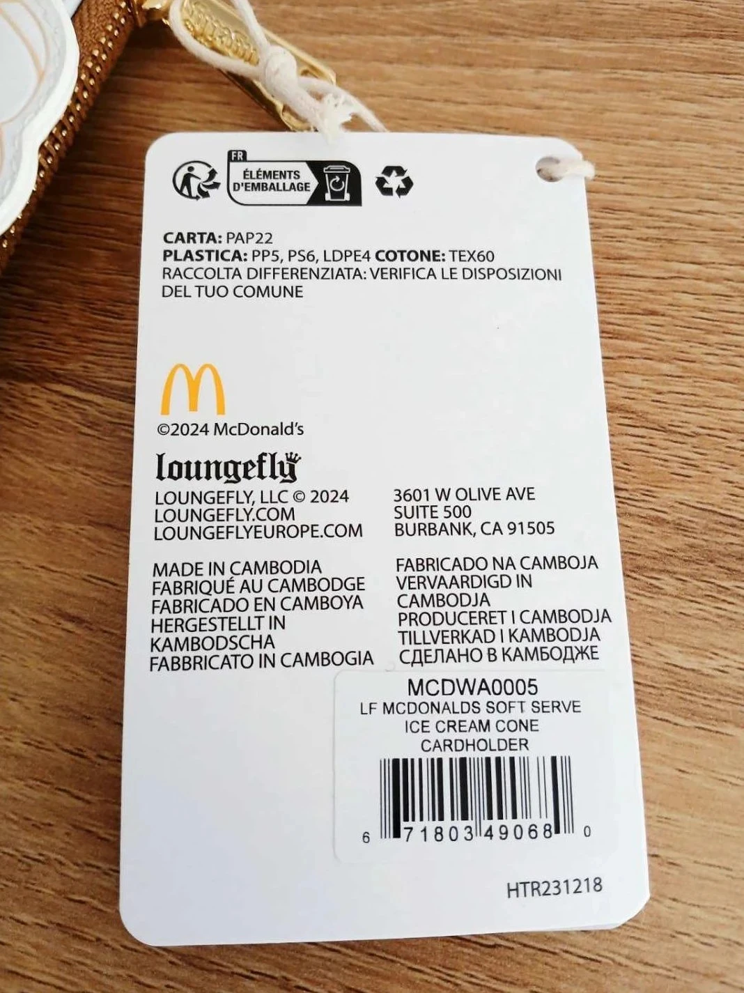 Mcdonalds Loungefly Porte Carte Soft Serve Ice Cream Cone – photo 4